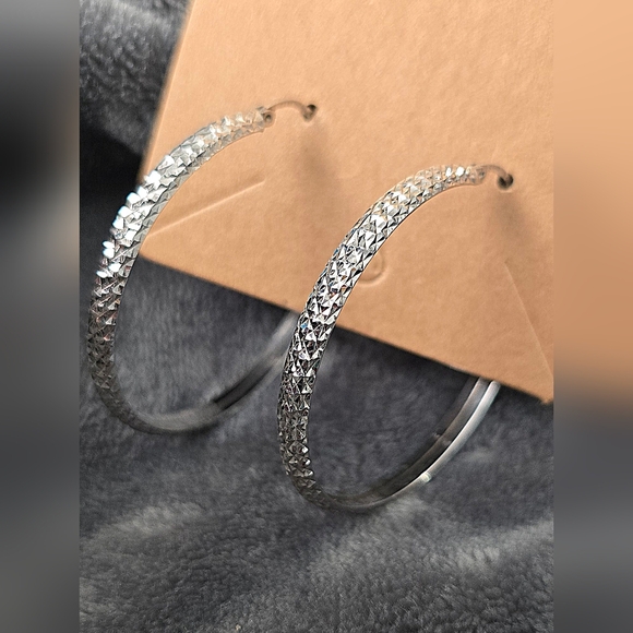 NWOT VTG 925 Sterling Silver Vermeil Diamond Cut Hoop Earrings - Picture 1 of 4